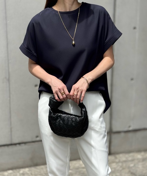 Emma Taylor(エマテイラー)の「【前後2WAY】ジョーゼットヘンリーネックTブラウス(シャツ/ブラウス・レディース・ホワイト/ブラック/ネイビー・FREE)」の17枚目の写真