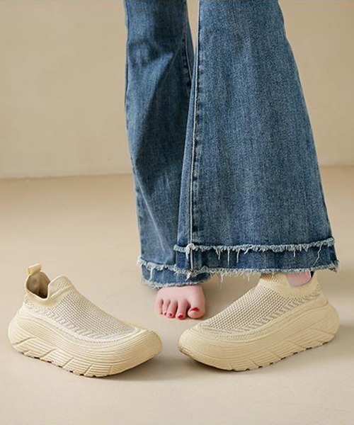 Miniministore（ミニミニストア）の「厚底メッシュスリッポンスニーカー軽量通気（スリッポン・レディース・ベージュ/ブラック・25.0cm/24.5cm/24.0cm/23.5cm/23.0cm）」の17枚目の写真