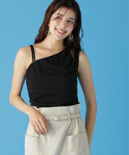 PINKY&DIANNE(ピンキーアンドダイアン)の「◆【接触冷感】ワンショルダーストラップカットソートップス(Tシャツ/カットソー・レディース・ブラック/ホワイト・38)」の7枚目の写真