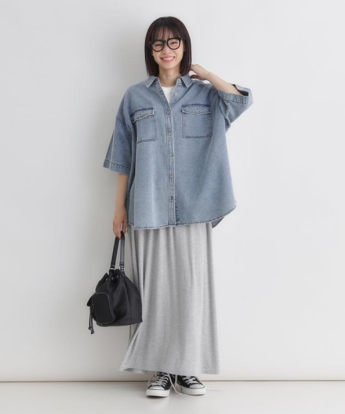 Right-on（ライトオン）の「HONEYSUCKLE ROSE(ハニーサックルローズ)【レディース】ケミカル加工ワーク半袖シャツ/セットアップ対応（シャツ/ブラウス・レディース・ライトインディゴブルー・S/M/L）」の10枚目の写真