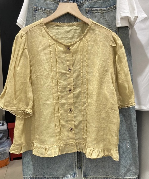 LUCPY(ラクピー)の「フリルヘムギャザーブラウス 半袖 ナチュラルシルエット(シャツ/ブラウス・レディース・ベージュ/ピンク/ホワイト・XX-LARGE/X-LARGE/LARGE/MEDIUM)」の2枚目の写真