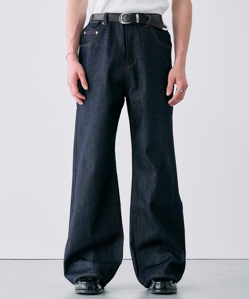 Adoon plain(アドーンプレーン)の「CONTRAST TACK SKIM STRAIGHT DENIM / スリムストレートリジットデニムパンツ(デニムパンツ・メンズ・ブラック/インディゴブルー・MEDIUM/SMALL/LARGE)」の5枚目の写真