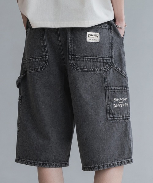 THRASHER(スラッシャー)の「【78】【THRASHER/スラッシャー】ロゴワンポイント刺繍 デニム ペインター ショートパンツ ピスネーム付き(デニムパンツ・メンズ・ブラック系その他3/ワンウォッシュ/ブラック/ブルー/ブラック系その他2/ブラック系その他/ライトブルー・M/XL/L)」の2枚目の写真