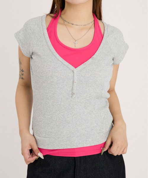 sedacle girl(セダクルガール)の「ホルターネックレイヤードヘンリーT(Tシャツ/カットソー・レディース・ブラック/ネイビー/グレー・MEDIUM/SMALL)」の2枚目の写真