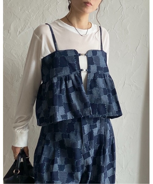 She's Closet(シーズクローゼット)の「ショート丈ペプラムデニムビスチェキャミソール(ベスト・レディース・ブルー/ライトブルー/ネイビー・FREE)」の21枚目の写真