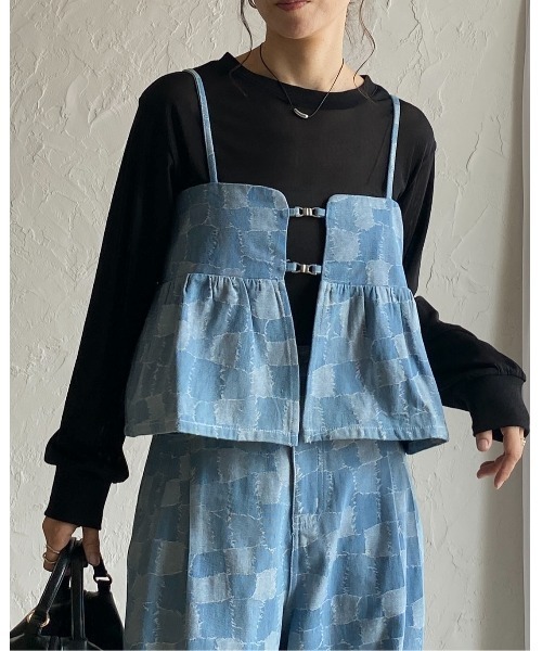 She's Closet(シーズクローゼット)の「ショート丈ペプラムデニムビスチェキャミソール(ベスト・レディース・ブルー/ライトブルー/ネイビー・FREE)」の7枚目の写真