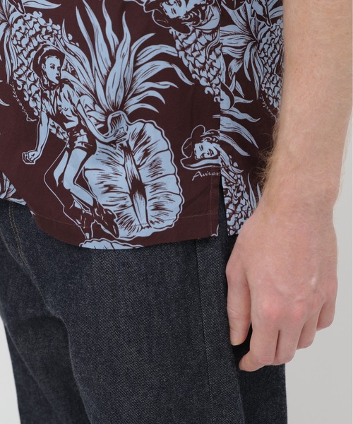 AVIREX(アヴィレックス)の「ALOHA SHIRT”PIN-UP&PINEAPPLE" / アロハシャツ ピンナップ パイナップル / AVIREX / アヴィレックス(シャツ/ブラウス・メンズ・ダークブラウン/エメラルド・XX-LARGE/X-LARGE/LARGE/MEDIUM)」の20枚目の写真