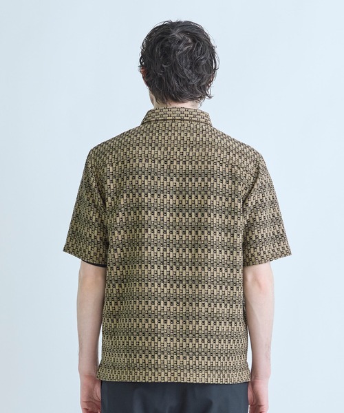 MEN'S BIGI（メンズビギ）の「シアージオメトリック半袖シャツ（Tシャツ/カットソー・メンズ・ブルー/ブラウン/ブラウン系その他・02/03）」の5枚目の写真