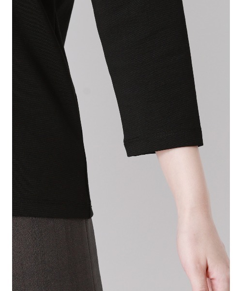 SUIT SQUARE(スーツスクエア)の「ボートネックプルオーバー/7分袖/ウォッシャブル/接触冷感/UVカット/透け防止/TCポンチ/無地(シャツ/ブラウス・レディース・ブラック/ホワイト・36/40/38)」の21枚目の写真