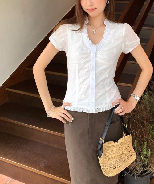 CHUL(チュル)の「レースヘムシャーリングブラウス(シャツ/ブラウス・レディース・グリーン/ホワイト/ピンク・LARGE/MEDIUM/SMALL)」の5枚目の写真