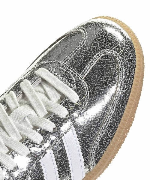 adidas(アディダス)の「《追加》adidas / アディダス SAMBA OG(スニーカー・レディース・シルバー/ホワイト・23.5cm/23cm/25cm/24.5cm/24cm)」の10枚目の写真