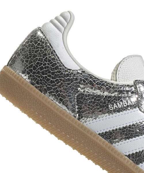 adidas(アディダス)の「《追加》adidas / アディダス SAMBA OG(スニーカー・レディース・シルバー/ホワイト・23.5cm/23cm/25cm/24.5cm/24cm)」の4枚目の写真
