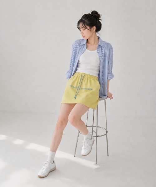 KONVINI（コンビニ）の「【KONVINI select】ロゴ入り ミニスカートスカパン　キュロット ナイロンスカート 韓国ファッション Y2K スポーツミックスカラーコーデ（スカート・レディース・ブラック/ピンク/イエロー・FREE）」の21枚目の写真