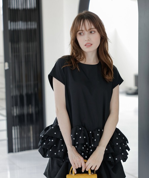 M y u(ミュー)の「ティアードフリルトップス(Tシャツ/カットソー・レディース・White/Black・FREE)」の1枚目の写真