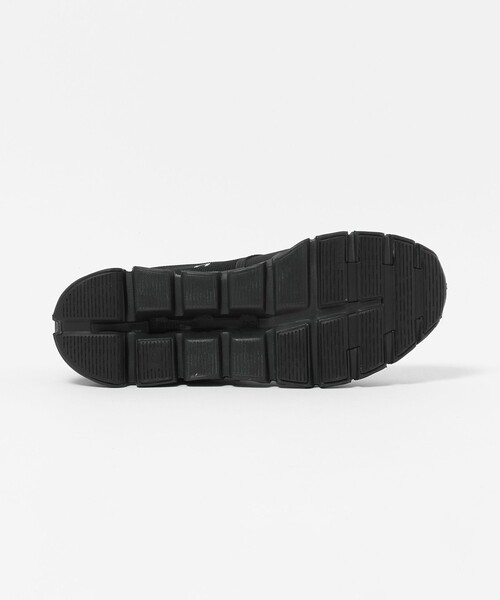On(オン)の「<On> Cloud 6 Waterproof/クラウド 6 ウォータープルーフ/スニーカー(スニーカー・メンズ・ブラック・29cm/26cm/28.5cm/28cm/27.5cm/27cm/26.5cm)」の6枚目の写真