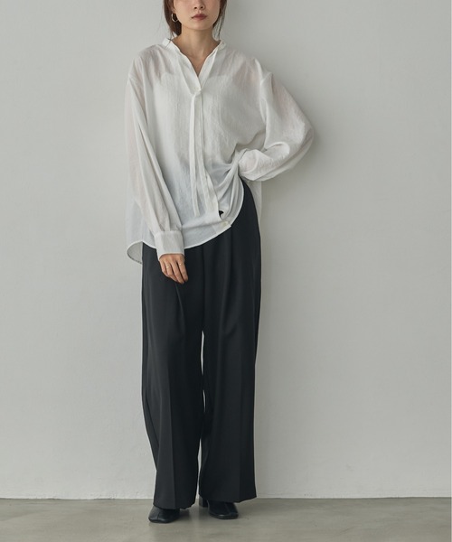 hunch（ハンチ）の「丈２WAY バックギャザー ボウタイブラウス（シャツ/ブラウス・レディース・ブルー/ブラック/オフホワイト・FREE）」の4枚目の写真