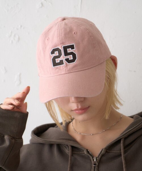 CIAOPANIC TYPY(チャオパニックティピー)の「25ナンバリングキャンパスキャップ(キャップ・レディース・ブラウン/ピンク/グリーン/ベージュ・ONE SIZE)」の18枚目の写真