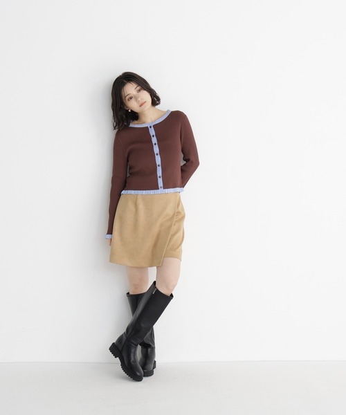 NATURAL BEAUTY BASIC（ナチュラルビューティーベーシック）の「フリルトリム総針配色カーデ（カーディガン/ボレロ・レディース・ブラウン系その他/ブラック系その他2/グレー系その他・ﾌﾘ-）」の4枚目の写真