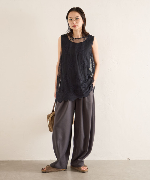 JOURNAL STANDARD(ジャーナルスタンダード)の「チュールスカラレースレイヤードノースリーブ(Tシャツ/カットソー・レディース・ブラック/アイボリー・FREE)」の3枚目の写真