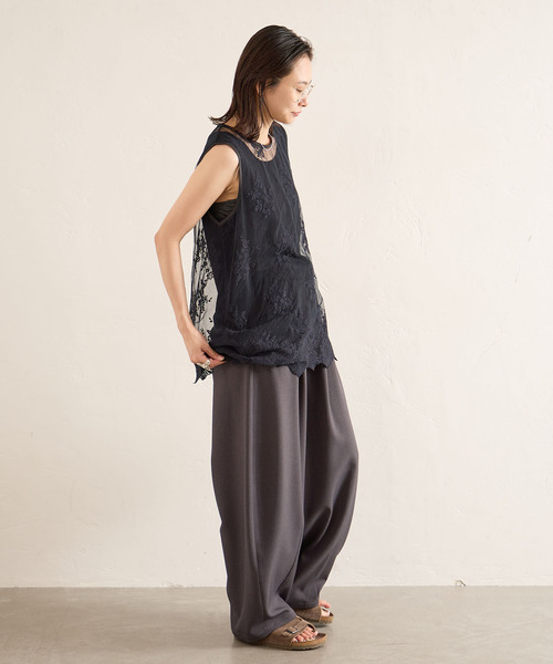 JOURNAL STANDARD(ジャーナルスタンダード)の「チュールスカラレースレイヤードノースリーブ(Tシャツ/カットソー・レディース・ブラック/アイボリー・FREE)」の6枚目の写真