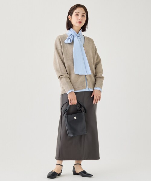 INDIVI(インディヴィ)の「【ミラノリブ編み】ジップニットブルゾン(カーディガン/ボレロ・レディース・ブラウン系8/ライトグレー系8/チャコールグレー・13/05/15 /38/34/19)」の11枚目の写真