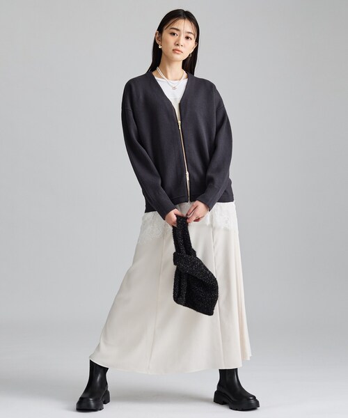 INDIVI(インディヴィ)の「【ミラノリブ編み】ジップニットブルゾン(カーディガン/ボレロ・レディース・ブラウン系8/ライトグレー系8/チャコールグレー・13/05/15 /38/34/19)」の15枚目の写真
