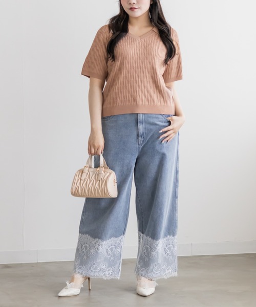 CLETTE(クレット)の「ミニケーブル襟付きニット(ニット/セーター・レディース・ブラウン/ブルー/ピンクベージュ・LL/4L/3L)」の12枚目の写真