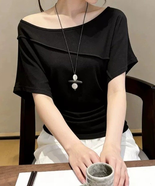 FLINEA(フリネア)の「クルーネック切り替えTシャツ(Tシャツ/カットソー・レディース・ブラック/グレー・FREE)」の3枚目の写真