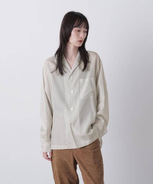 YLEVE(イレーヴ)の「YLEVE / ACETATE CUPRO STRIPE PJ SHIRT(シャツ/ブラウス・レディース・ベージュ・1/0)」の1枚目の写真