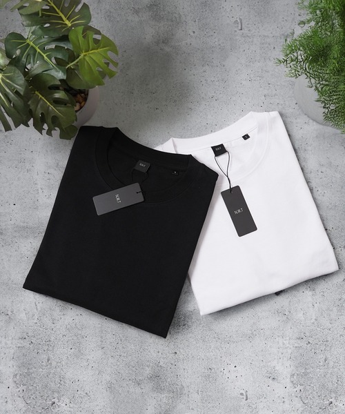 N.W.T(エヌダブルティー)の「【N.W.T】7.4oz クロップド L/S Tee / 7.4オンス ヘビーウェイト ボックスシルエット ショート丈 ロンT 綿100%(Tシャツ/カットソー・メンズ・ホワイト/ブラック・M/S/L)」の3枚目の写真