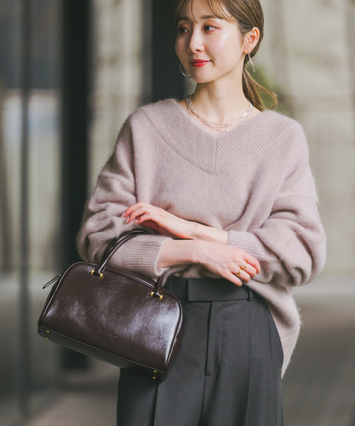 Noble（ノーブル）の「《WEB・一部店舗限定追加》YAKワイドVネックニット（ニット/セーター・レディース・ブルー/ホワイト系その他/ピンク系その他・FREE）」の21枚目の写真