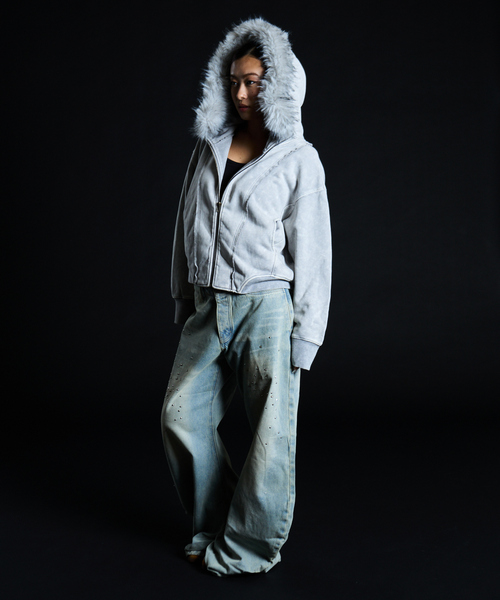 JOINT WORKS(ジョイントワークス)の「2Way ファージップパーカー / J Faux Fur Zip Hoodie(パーカー・レディース・ブラック/ライトグレー・FREE)」の18枚目の写真