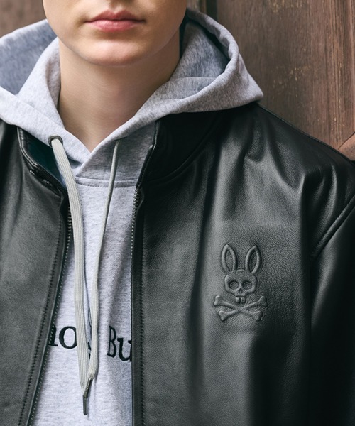 Psycho Bunny(サイコバニー)の「シープレザー エンボスバニー レザージャケット(その他アウター・メンズ・グレイッシュベージュ/ブラック・X-LARGE/LARGE/MEDIUM)」の3枚目の写真