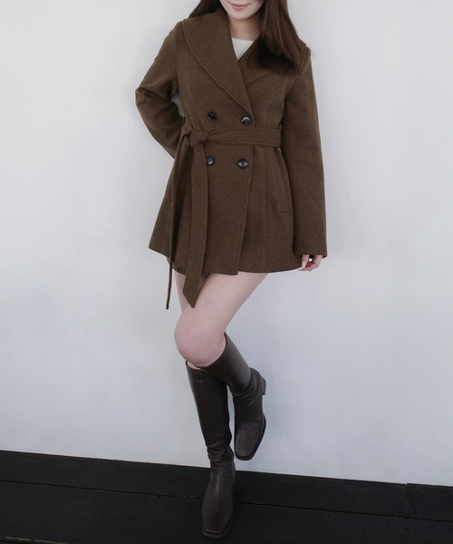 junoah(ジュノア)の「ショールカラーミドルコート(その他アウター・レディース・ブラック/ダークグレー/ブラウン・LARGE/MEDIUM/SMALL)」の8枚目の写真