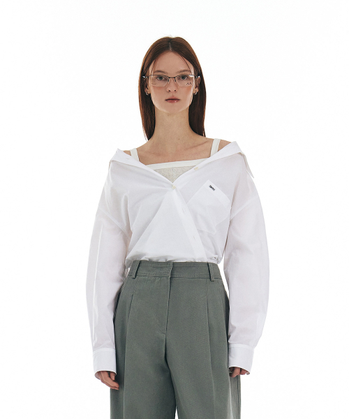 grove(グローブ)の「COHEN OFF-SHOULDER SHIRT_IVORY(シャツ/ブラウス・レディース・その他・FREE)」の1枚目の写真