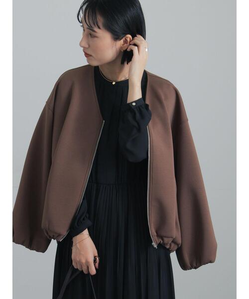Te chichi(テチチ)の「ダンボールVネックジップブルゾン(ブルゾン・レディース・ブラウン/チャコールグレー・F)」の1枚目の写真