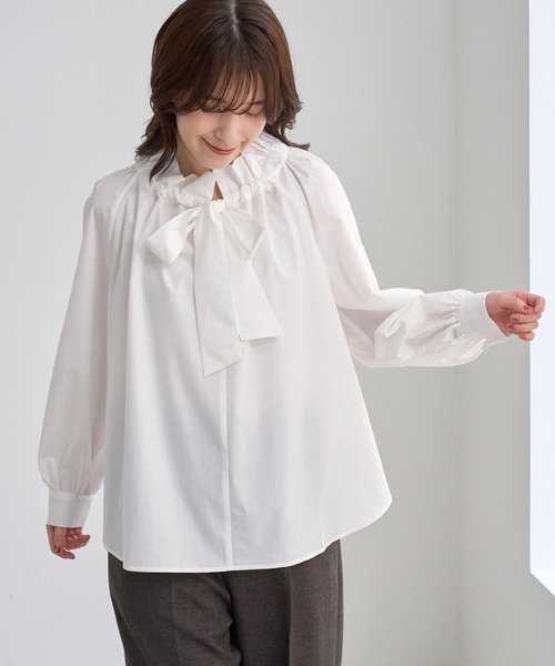 ROPE' PICNIC(ロペピクニック)の「ギャザーリボンシャツ UVケア イージーケア(シャツ/ブラウス・レディース・ダークブラウン/ネイビー/オフホワイト/サックスブルー・FREE)」の6枚目の写真