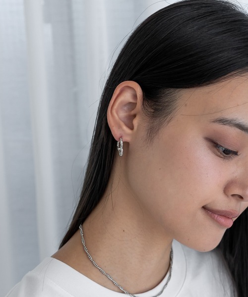 abaskdesign（アバスクデザイン）の「たたき加工　ハート フープピアス（ピアス（両耳用）・レディース・ゴールド/シルバー・FREE）」の8枚目の写真