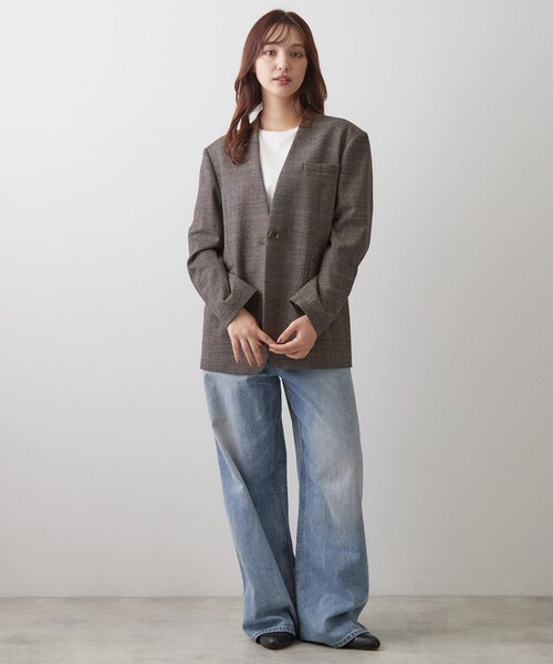DRESSTERIOR(ドレステリア)の「ハンティング ノーカラージャケット(ノーカラージャケット・レディース・チャコールグレー/ダークブラウン系1・38/34/36)」の16枚目の写真
