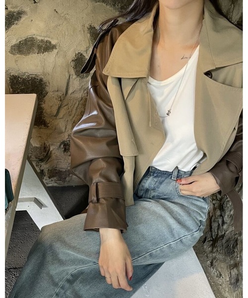 inst.ALL(インストール)の「異素材ドッキングフェイクレザーショートトレンチジャケット(トレンチコート・レディース・ベージュ・M)」の13枚目の写真