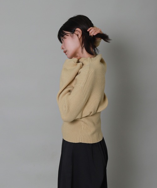 libelle more(リベル モア)の「バルーンスリーブボトルネックリブニット(ニット/セーター・レディース・ブラック/イエロー/レッド/オフホワイト/杢グレー・M/L)」の18枚目の写真