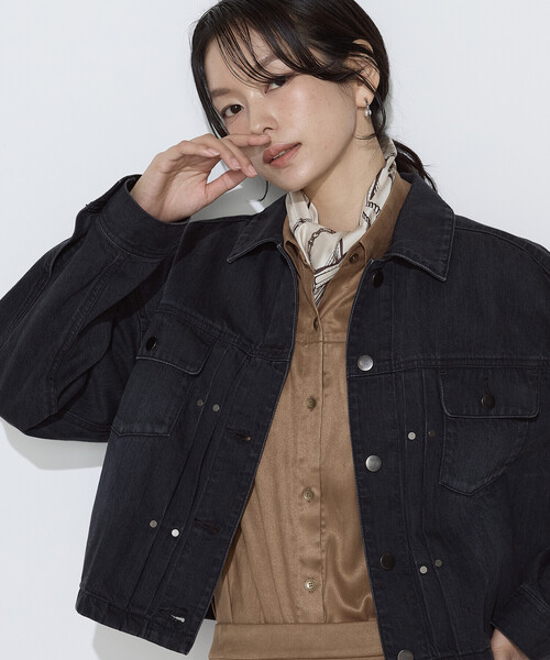 K.T KIYOKO TAKASE（キヨコタカセ）の「10オンスストレッチデニム フロントタックGジャン（デニムジャケット・レディース・ブルー/ブラック・9号）」の14枚目の写真