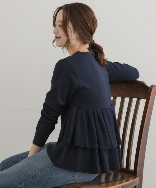 URBAN RESEARCH Sonny Label(アーバンリサーチサニーレーベル)の「『WEB限定』フリルペプラムニットプルオーバー(ニット/セーター・レディース・ネイビー/ブラック/チャコールグレー・FREE)」の3枚目の写真