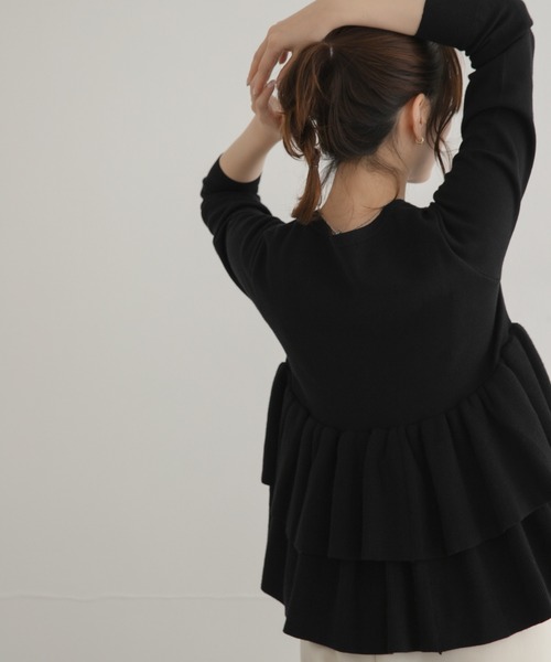 URBAN RESEARCH Sonny Label(アーバンリサーチサニーレーベル)の「『WEB限定』フリルペプラムニットプルオーバー(ニット/セーター・レディース・ネイビー/ブラック/チャコールグレー・FREE)」の20枚目の写真