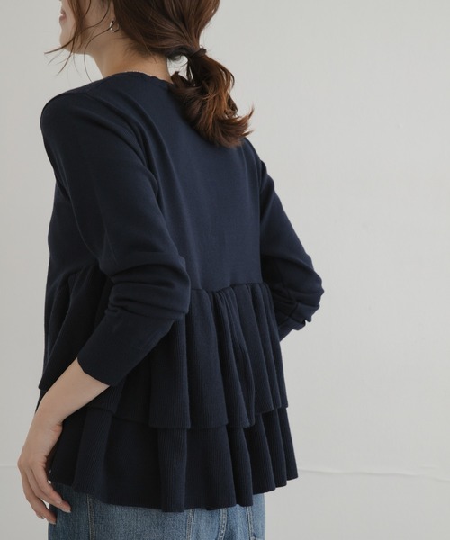 URBAN RESEARCH Sonny Label(アーバンリサーチサニーレーベル)の「『WEB限定』フリルペプラムニットプルオーバー(ニット/セーター・レディース・ネイビー/ブラック/チャコールグレー・FREE)」の7枚目の写真