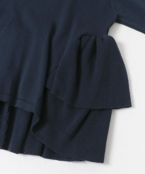 URBAN RESEARCH Sonny Label(アーバンリサーチサニーレーベル)の「『WEB限定』フリルペプラムニットプルオーバー(ニット/セーター・レディース・ネイビー/ブラック/チャコールグレー・FREE)」の11枚目の写真
