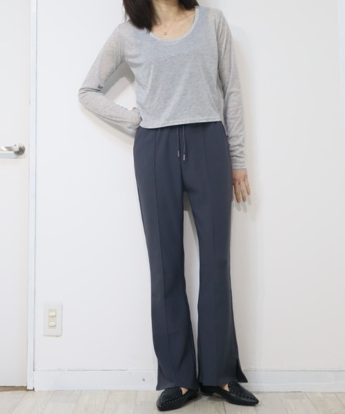 DISKEEN SURE(ディスキーンシュアー)の「楽なのに美脚、ずるいパンツ!ジャージタッチ フレアパンツ(その他パンツ・レディース・キャメル/ブラック/チャコール・FREE)」の5枚目の写真