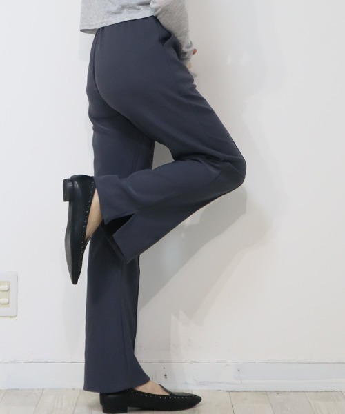 DISKEEN SURE(ディスキーンシュアー)の「楽なのに美脚、ずるいパンツ!ジャージタッチ フレアパンツ(その他パンツ・レディース・キャメル/ブラック/チャコール・FREE)」の6枚目の写真