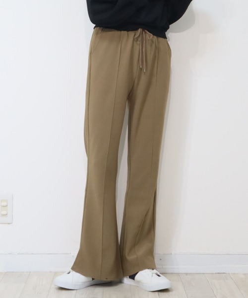 DISKEEN SURE(ディスキーンシュアー)の「楽なのに美脚、ずるいパンツ!ジャージタッチ フレアパンツ(その他パンツ・レディース・キャメル/ブラック/チャコール・FREE)」の14枚目の写真