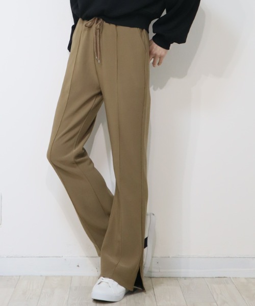 DISKEEN SURE(ディスキーンシュアー)の「楽なのに美脚、ずるいパンツ!ジャージタッチ フレアパンツ(その他パンツ・レディース・キャメル/ブラック/チャコール・FREE)」の16枚目の写真